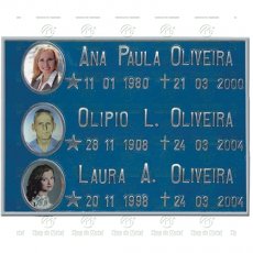 Placa para Túmulo em Alumínio com 3 fotos 4x5 Preto e Branco ou Coloridas Tam.21x25 cm