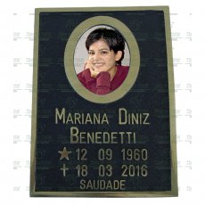 Placa para Cemitério em Bronze com 1 foto 8x10 Colorida e texto Tam.25x18 cm