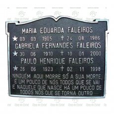 PLACA PARA TÚMULO EM BRONZE COM 3 NOMES E TEXTO ATÉ 100 LETRAS TAM. 22X28 CM