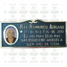 PLACA PARA TÚMULO EM BRONZE SHOP DO METAL COM 1 FOTO EM PORCELANA 6X8 COLORIDA E TEXTO ATÉ 53 LETRAS TAM.12X30 CM