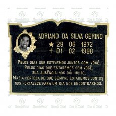 Placa para Cemitério em Bronze com 1 foto 8x10 PB e texto Tam.30x40 cm.