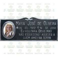 Placa para Túmulo em Alumínio com 1 foto 6x8 Preto e Branco e texto até 52 letrasTam.12x30 cm