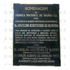 PLACA DE HOMENAGEM